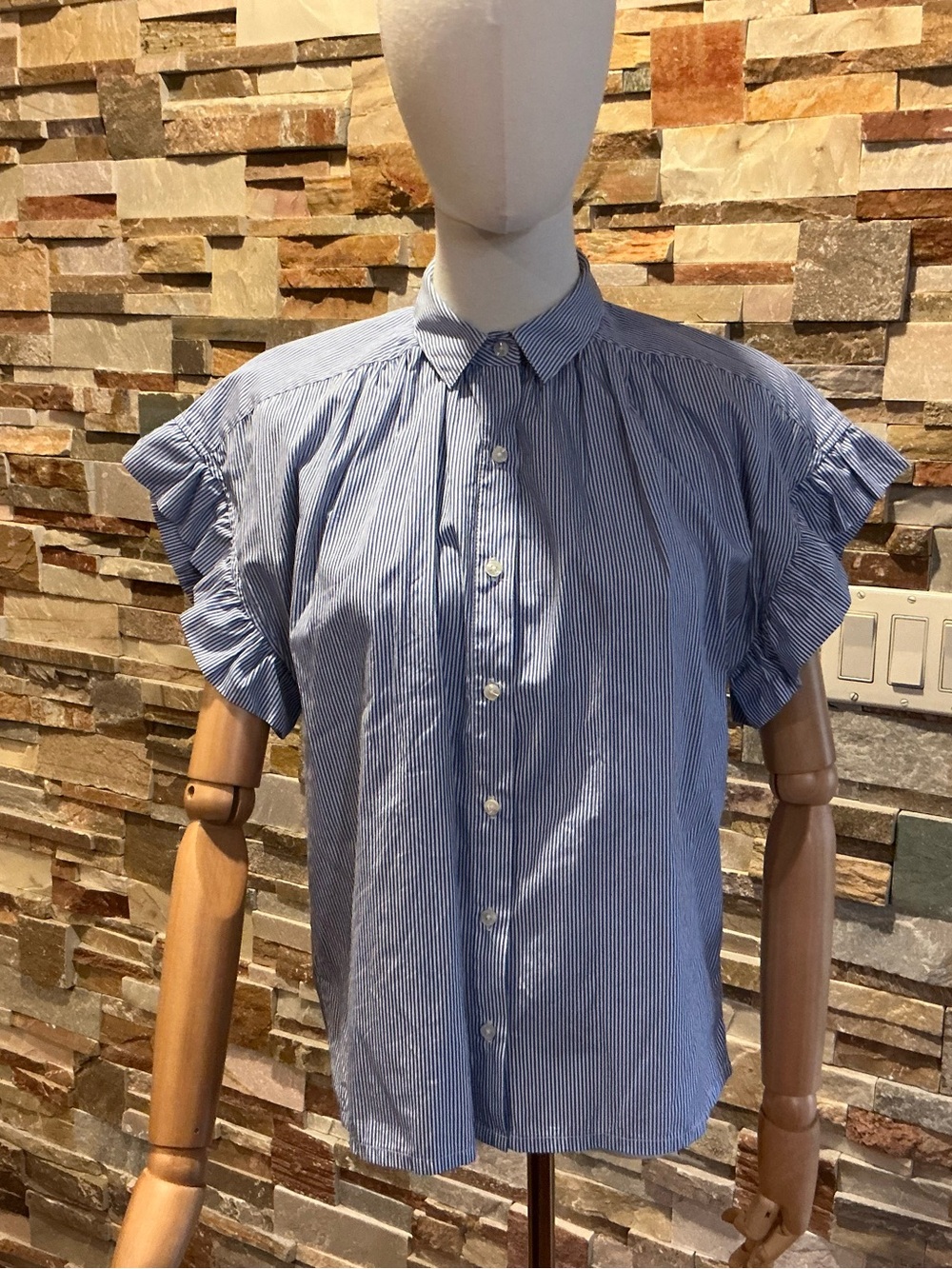by Trovata California Birds of Paradis Blue White Striped Ruffle Sleeve Blouse